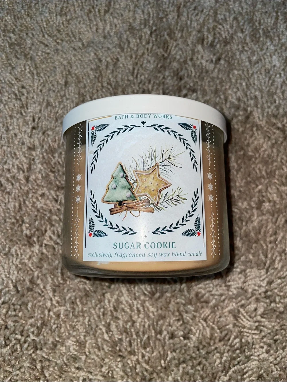 NWT Bath & Body Works 3 wick Sugar Cookie Holiday Jar Candle - Beige & White - Picture 1 of 2